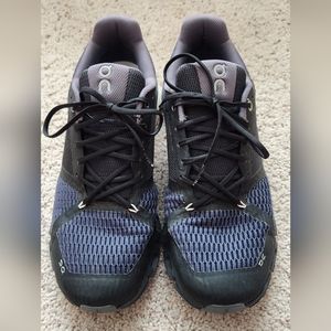 ON Cloud Running Sneakers Men's Swiss Engineering athletic shoes